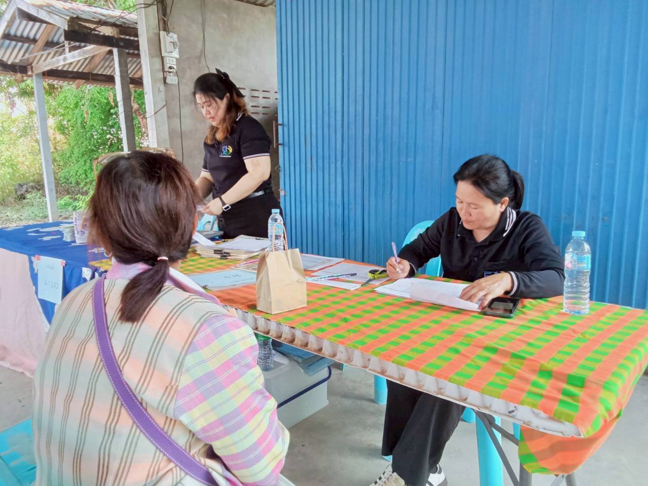 title - ส.ป.ก.อำนาจเจริญ ออกหน่วยศูนย์บริการประชาชนเคลื่อนที่ Mobile Unit)